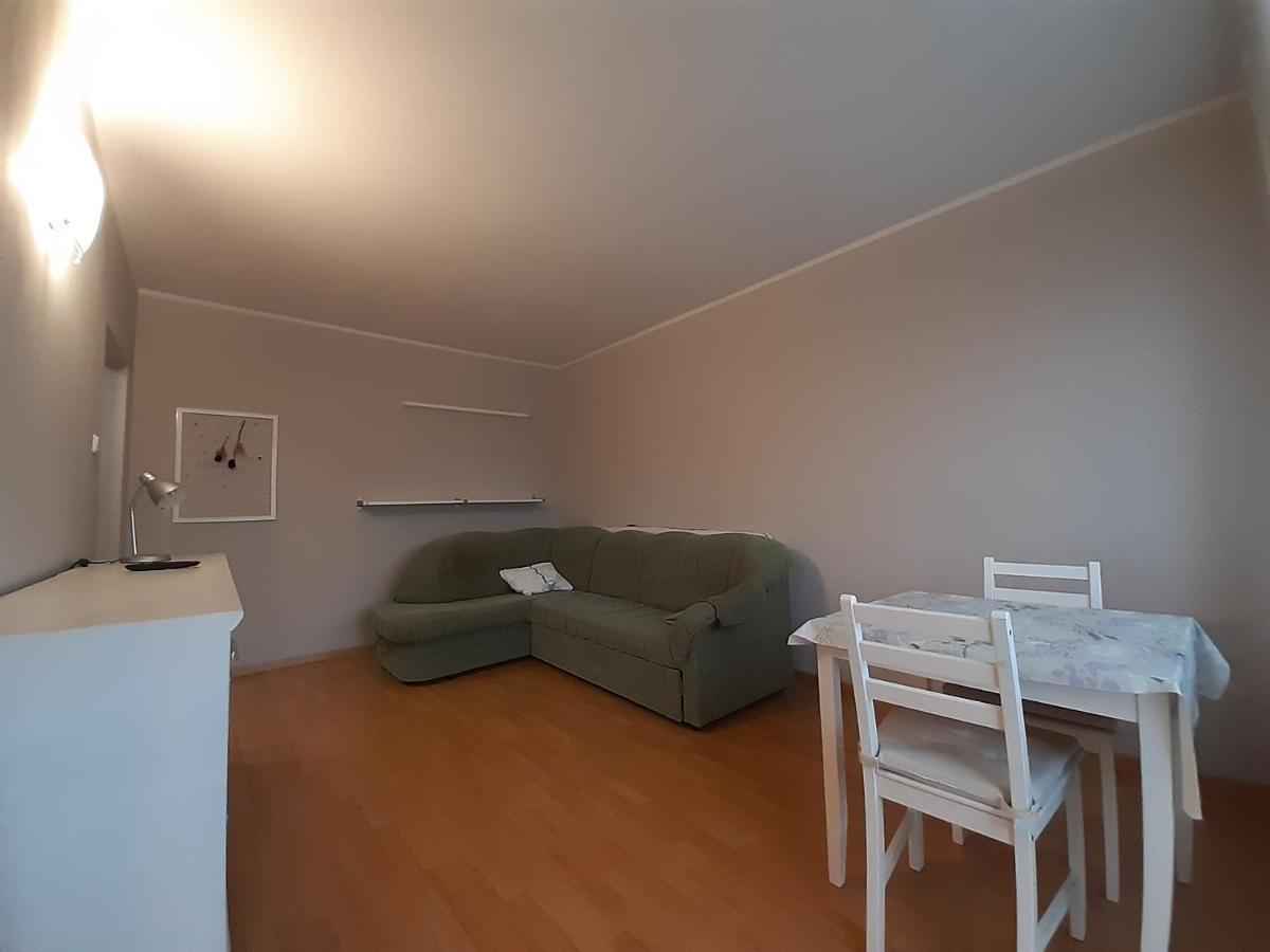 Kawalerka Blisko Plazy Gdansk Przymorze Apartamento Exterior foto