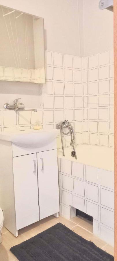 Kawalerka Blisko Plazy Gdansk Przymorze Apartamento Exterior foto